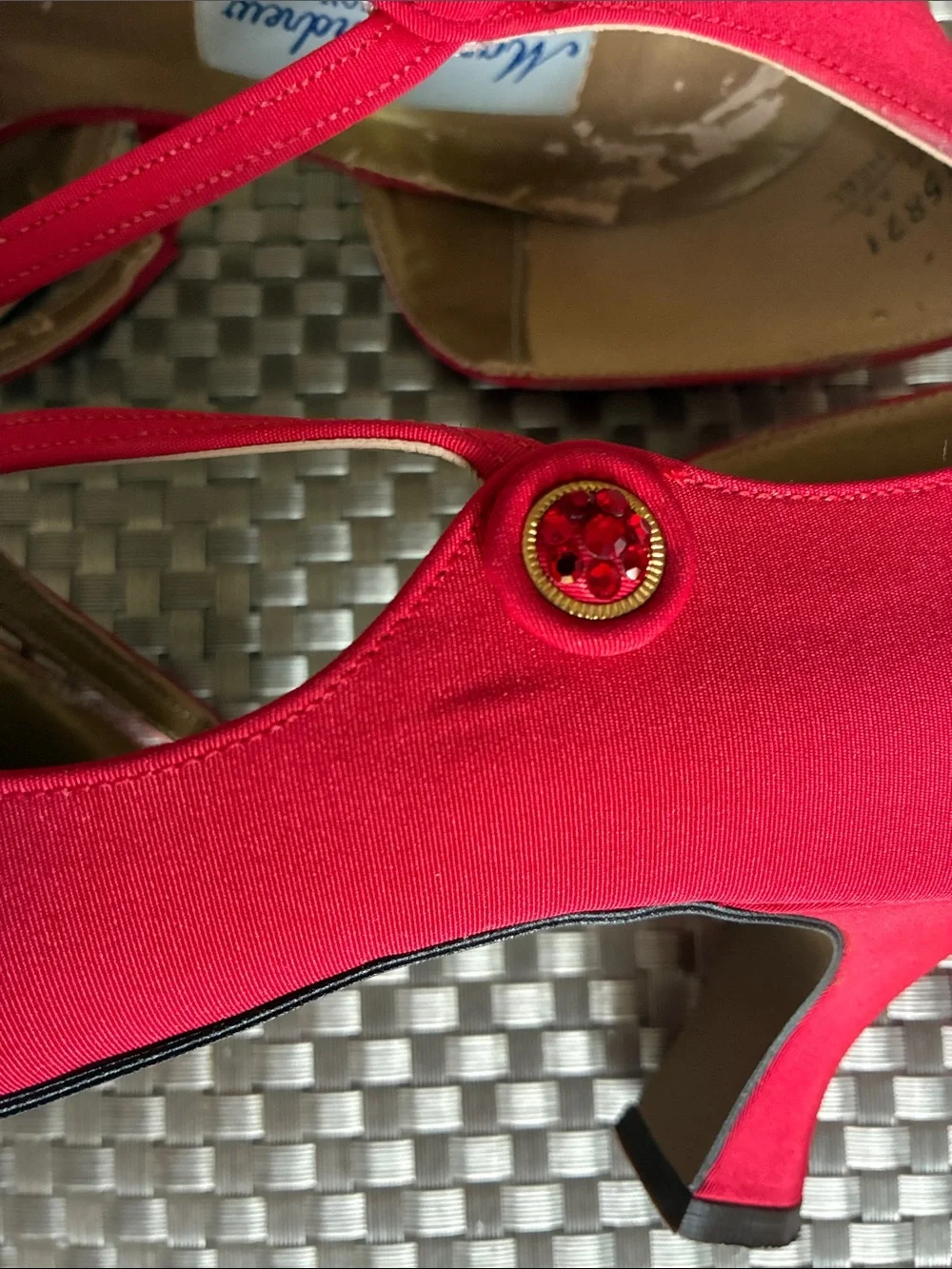 Red Vintage Women’s Satiny Shoes/Heels, Size 7